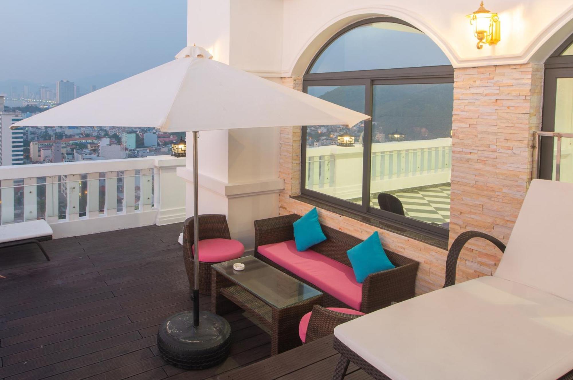 Daphovina Hotel 芽庄 外观 照片