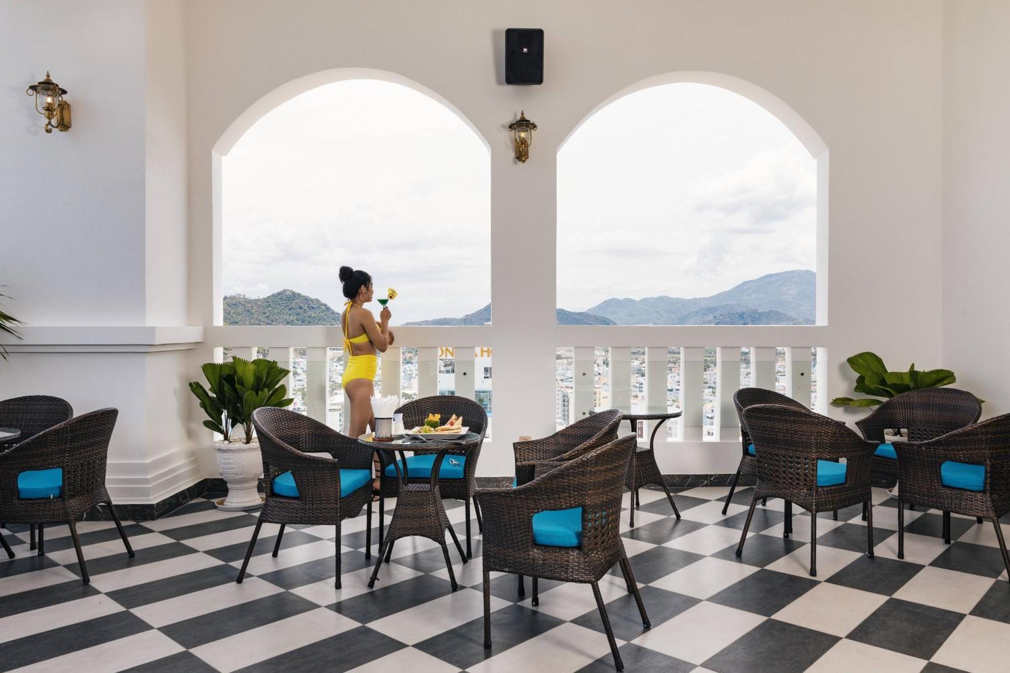 Daphovina Hotel 芽庄 外观 照片