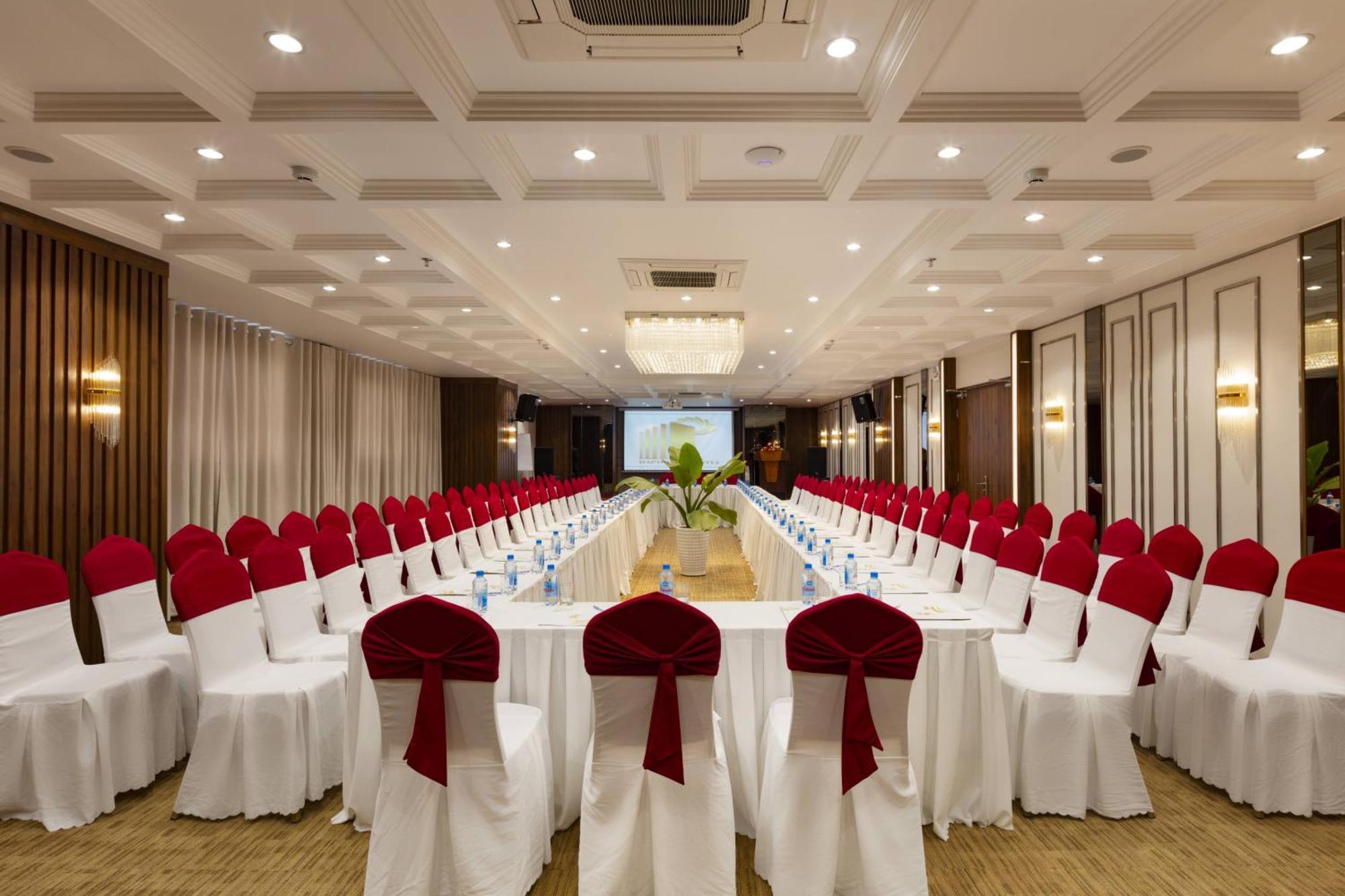 Daphovina Hotel 芽庄 外观 照片