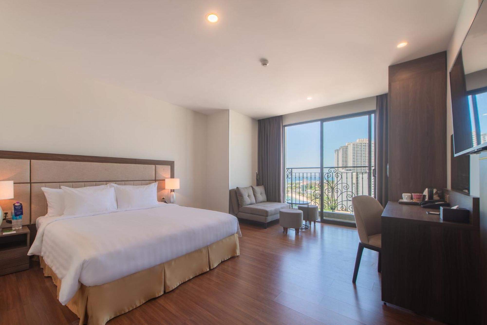 Daphovina Hotel 芽庄 外观 照片